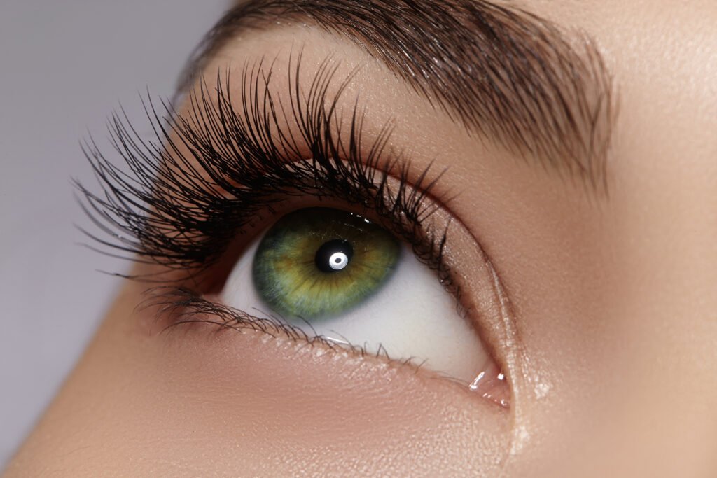 Eyelash extension